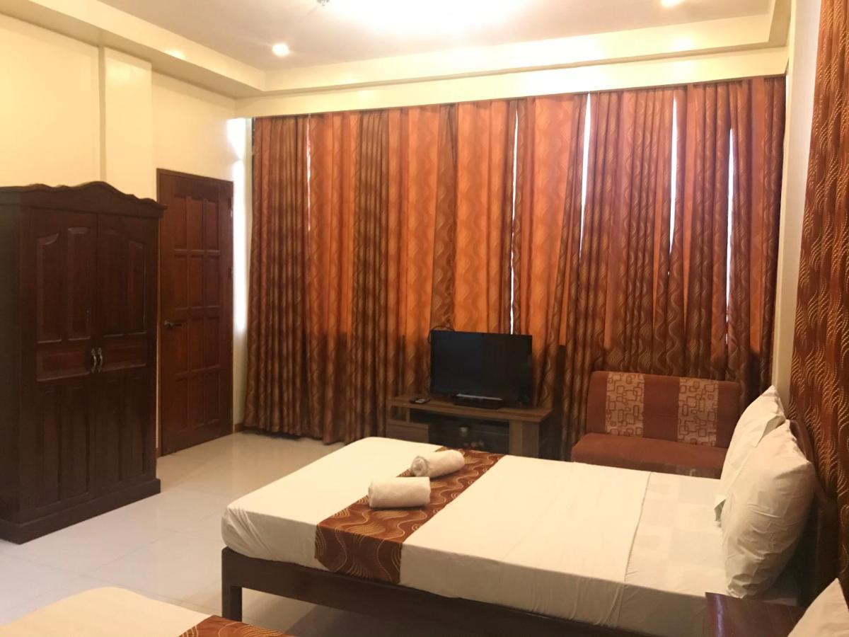 Aquari Travellers Inn Puerto Princesa Exteriör bild